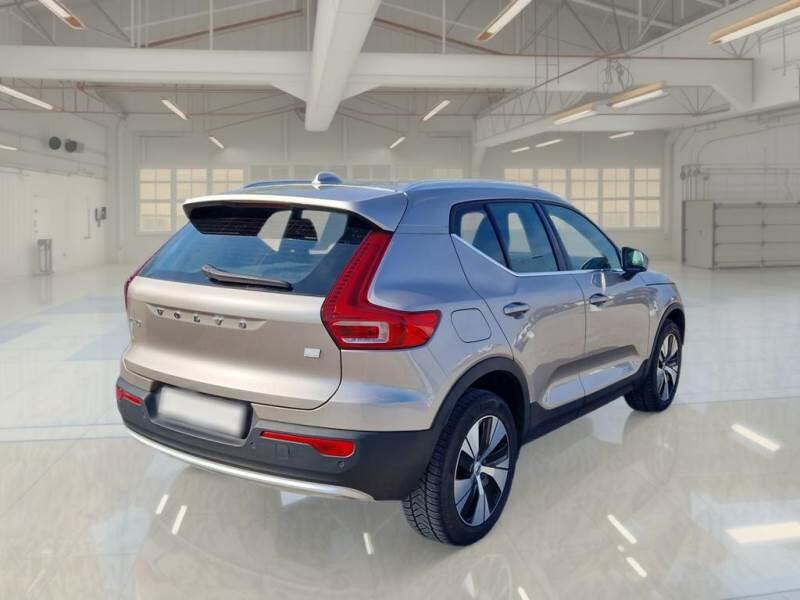 Volvo XC40 SUV T5 RECHARGE PLUG-IN AUTO PLUS BRIGHT - foto 2