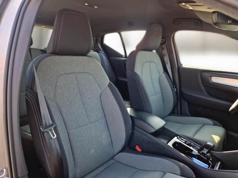 Volvo XC40 SUV T5 RECHARGE PLUG-IN AUTO PLUS BRIGHT - foto 13