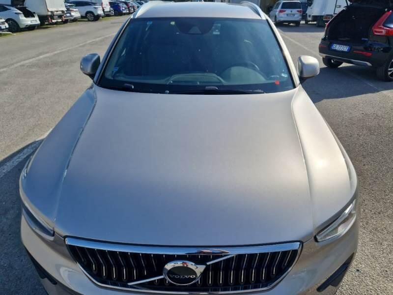 Volvo XC40 SUV T5 RECHARGE PLUG-IN AUTO PLUS BRIGHT - foto 24