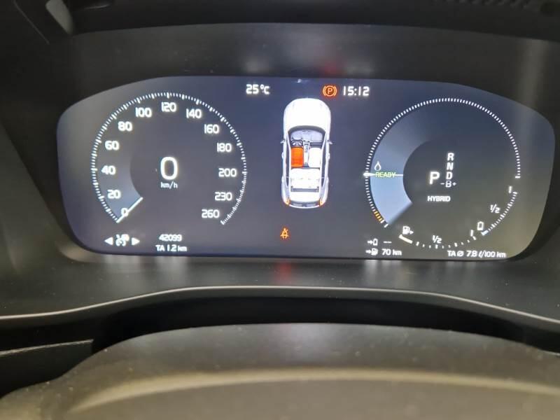 Volvo XC40 SUV T5 RECHARGE PLUG-IN AUTO PLUS BRIGHT - foto 4