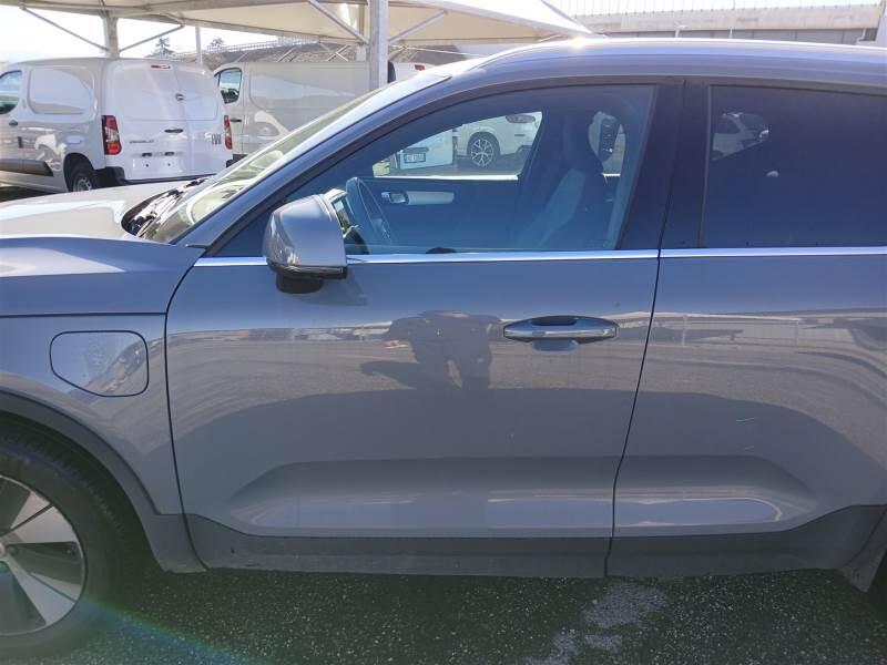 Volvo XC40 SUV T4 RECHARGE PLUG-IN AUTO CORE - foto 45