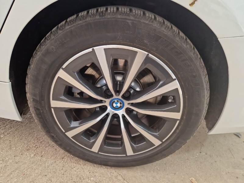 BMW Serie 3 STATION WAGON 320E BUSINESS ADVANTAGE TOURING AUTO - foto 19