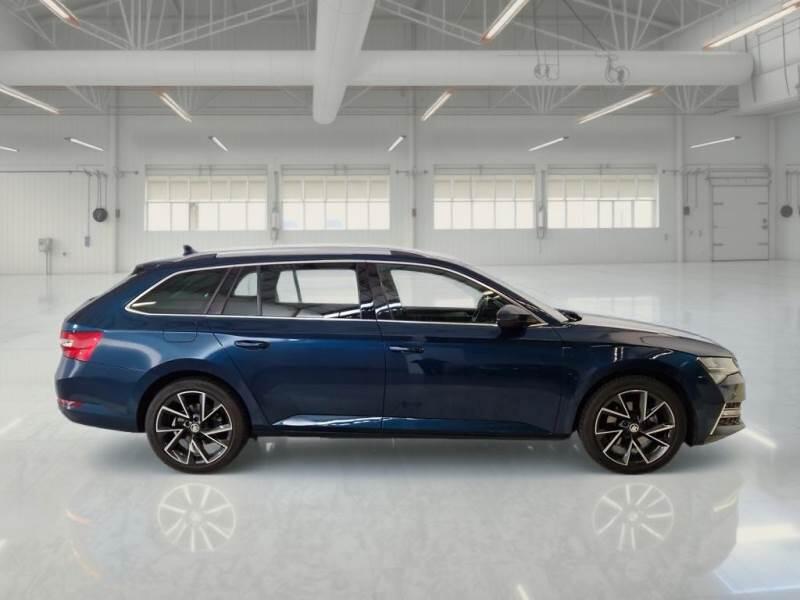 Skoda Superb STATION WAGON 1.4 TSI PLUG-IN HYBRYD EXECUTIVE DSG - foto 11