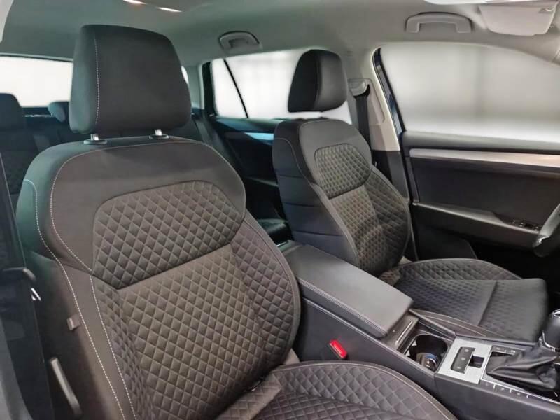 Skoda Superb STATION WAGON 1.4 TSI PLUG-IN HYBRYD EXECUTIVE DSG - foto 17