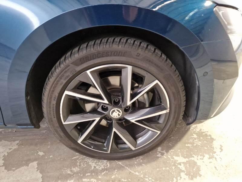 Skoda Superb STATION WAGON 1.4 TSI PLUG-IN HYBRYD EXECUTIVE DSG - foto 54
