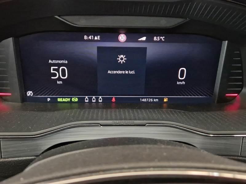 Skoda Superb STATION WAGON 1.4 TSI PLUG-IN HYBRYD EXECUTIVE DSG - foto 8