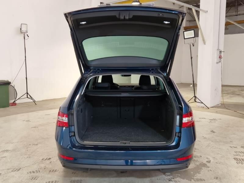 Skoda Superb STATION WAGON 1.4 TSI PLUG-IN HYBRYD EXECUTIVE DSG - foto 9