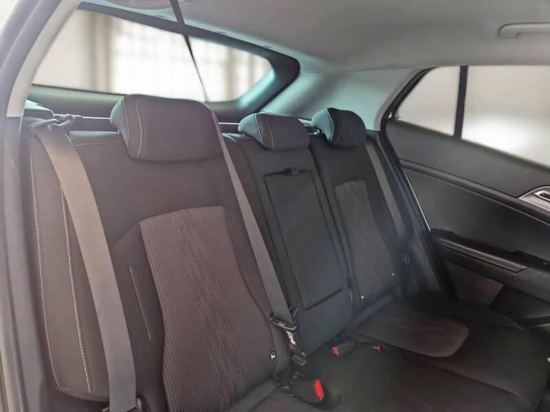 Kia Sportage SUV 1.6 CRDI MHEV STYLE 2WD DCT - foto 15