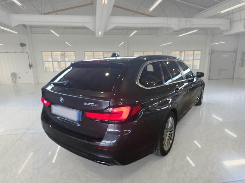 BMW Serie 5 STATION WAGON 530E BUSINESS AUTO TOURING - foto 2