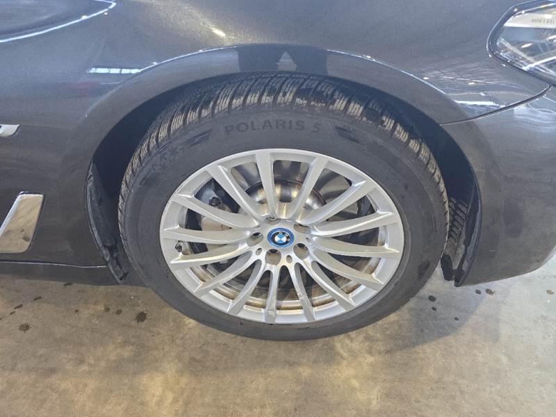 BMW Serie 5 STATION WAGON 530E BUSINESS AUTO TOURING - foto 17