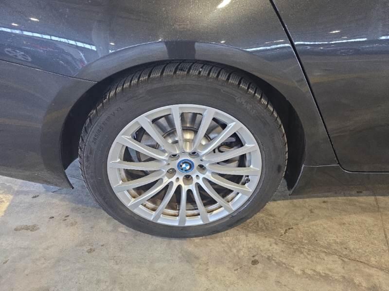 BMW Serie 5 STATION WAGON 530E BUSINESS AUTO TOURING - foto 18