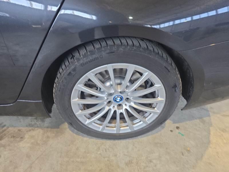 BMW Serie 5 STATION WAGON 530E BUSINESS AUTO TOURING - foto 19