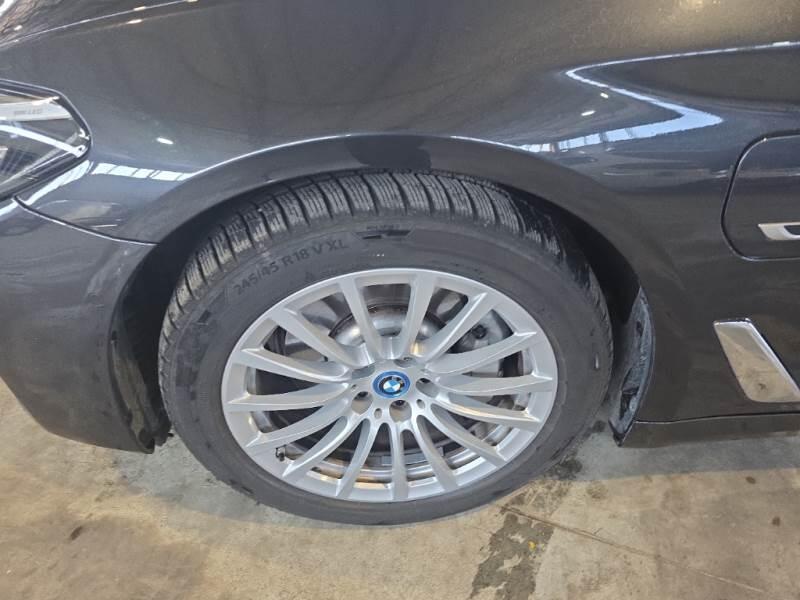 BMW Serie 5 STATION WAGON 530E BUSINESS AUTO TOURING - foto 20
