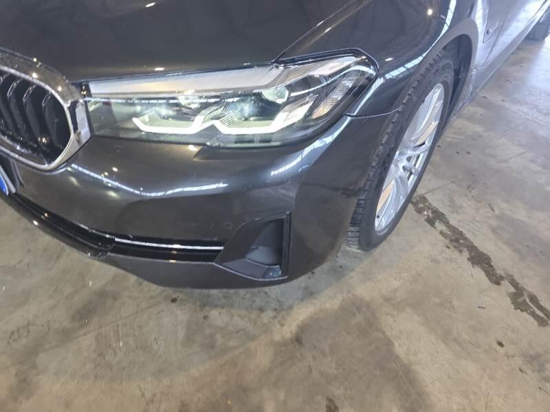 BMW Serie 5 STATION WAGON 530E BUSINESS AUTO TOURING - foto 31