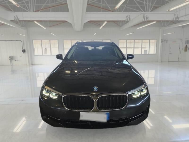 BMW Serie 5 STATION WAGON 530E BUSINESS AUTO TOURING - foto 6