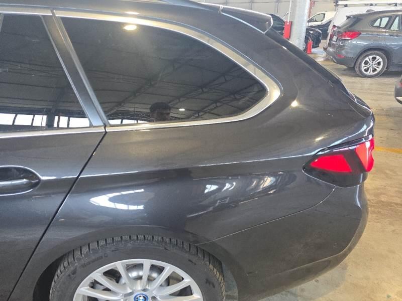 BMW Serie 5 STATION WAGON 530E BUSINESS AUTO TOURING - foto 54