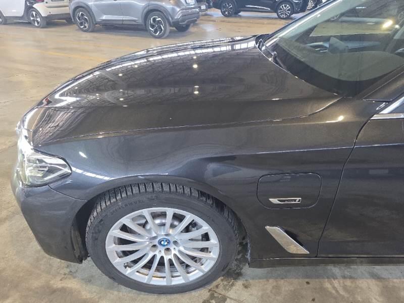 BMW Serie 5 STATION WAGON 530E BUSINESS AUTO TOURING - foto 60