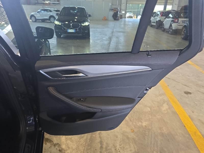 BMW Serie 5 STATION WAGON 530E BUSINESS AUTO TOURING - foto 81