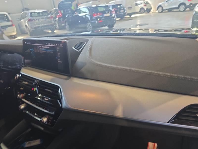 BMW Serie 5 STATION WAGON 530E BUSINESS AUTO TOURING - foto 87