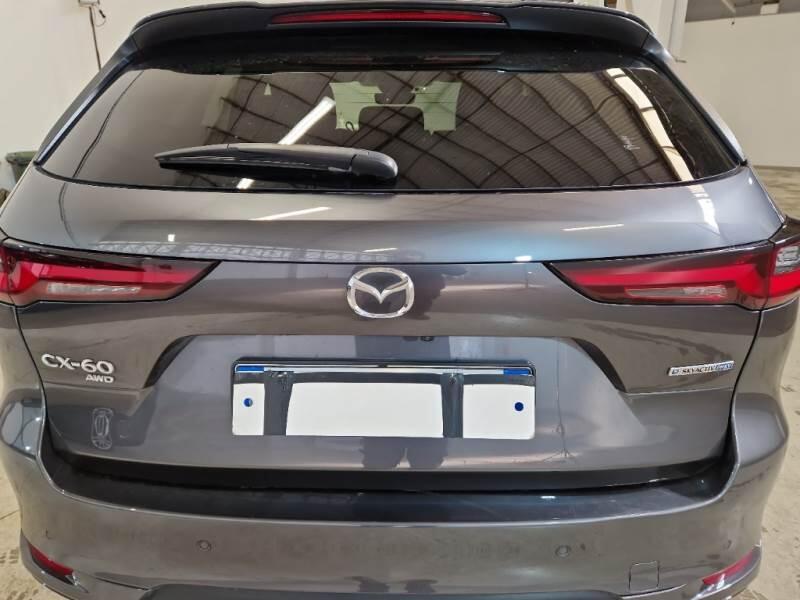 Mazda CX-60 SUV 2.5L E-SKYACTIV PHEV HOMURA AWD AUTO - foto 41