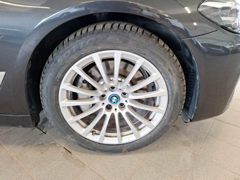 BMW Serie 5 STATION WAGON 530E BUSINESS AUTO TOURING - foto 17