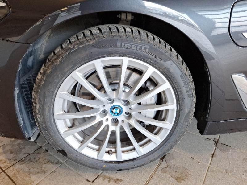 BMW Serie 5 STATION WAGON 530E BUSINESS AUTO TOURING - foto 20