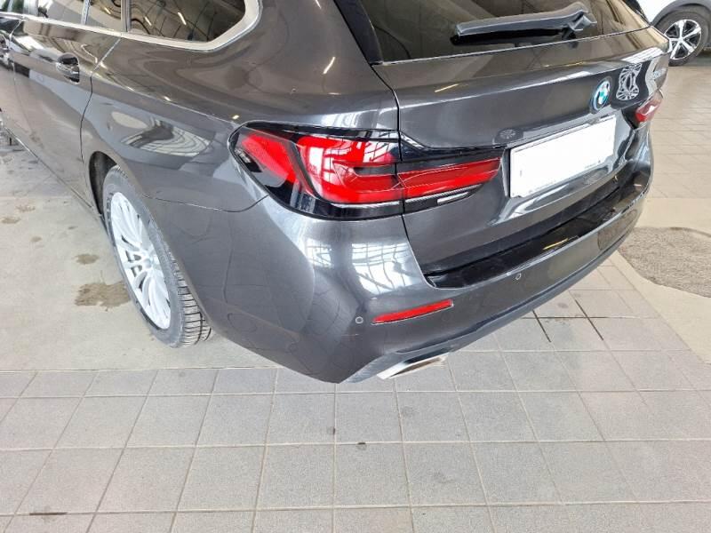 BMW Serie 5 STATION WAGON 530E BUSINESS AUTO TOURING - foto 29