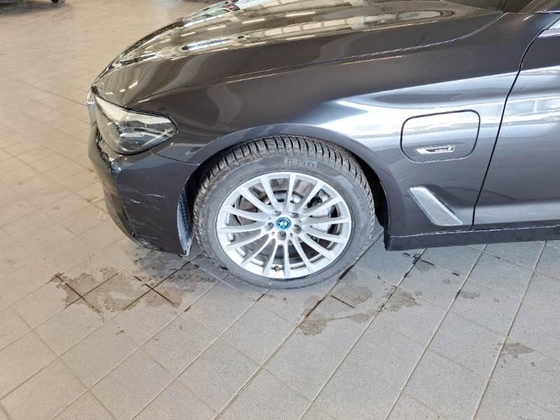 BMW Serie 5 STATION WAGON 530E BUSINESS AUTO TOURING - foto 45