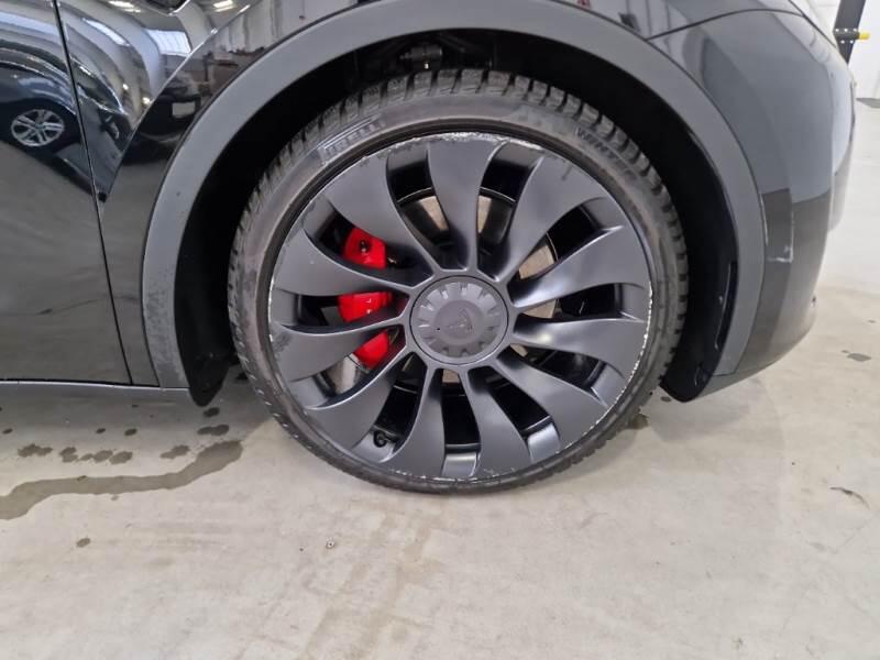Tesla Model Y SUV 75 KWH PERFORMANCE DUAL MOTOR 4WD AUT - foto 17