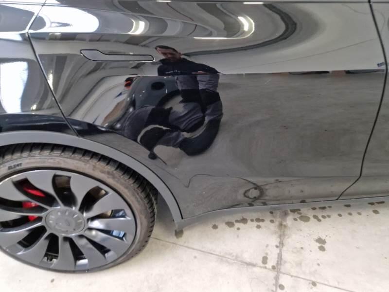 Tesla Model Y SUV 75 KWH PERFORMANCE DUAL MOTOR 4WD AUT - foto 44
