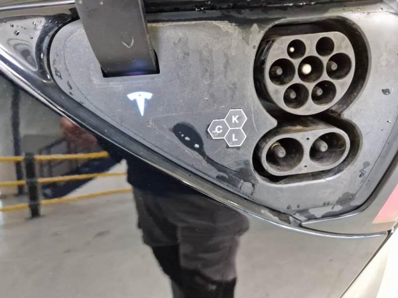 Tesla Model Y SUV 75 KWH PERFORMANCE DUAL MOTOR 4WD AUT - foto 94