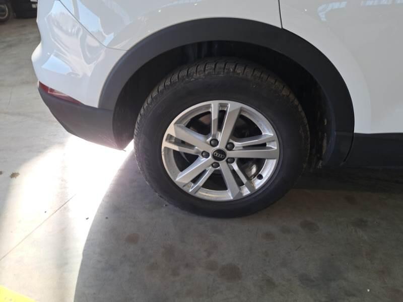 Audi Q3 SUV 35 TDI S TRONIC BUSINESS - foto 18