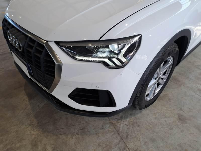 Audi Q3 SUV 35 TDI S TRONIC BUSINESS - foto 23