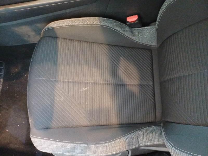 Peugeot 308 SW ACTIVE PACK BLUEHDI 130 EAT8 SeS - foto 12