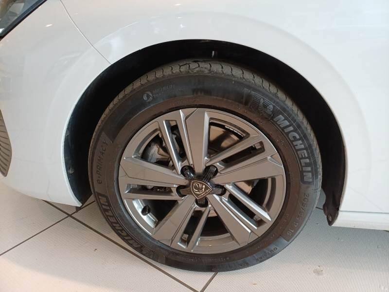Peugeot 308 SW ACTIVE PACK BLUEHDI 130 EAT8 SeS - foto 20