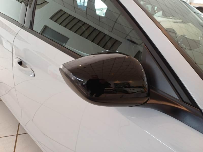 Peugeot 308 SW ACTIVE PACK BLUEHDI 130 EAT8 SeS - foto 67