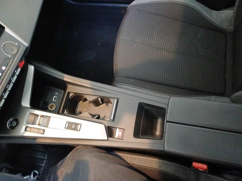 Peugeot 308 SW ACTIVE PACK BLUEHDI 130 EAT8 SeS - foto 80