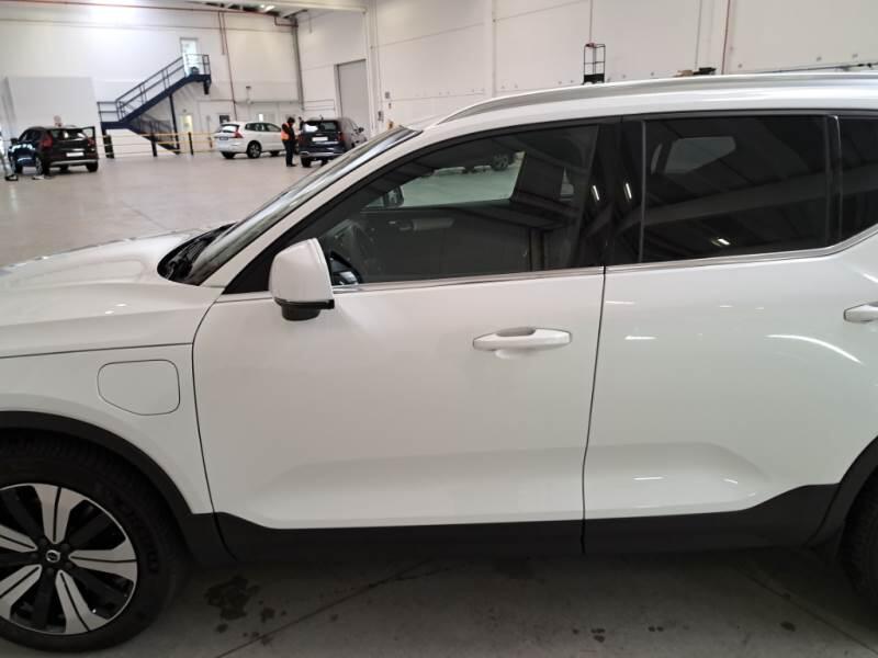 Volvo XC40 SUV T4 RECHARGE PLUG-IN AUTO CORE - foto 42