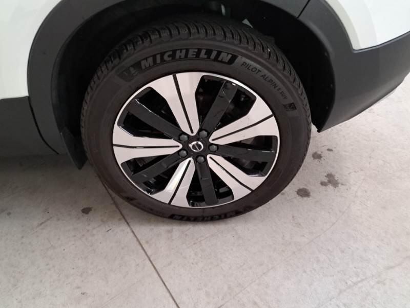 Volvo XC40 SUV T4 RECHARGE PLUG-IN AUTO CORE - foto 46