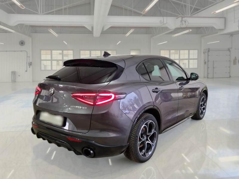 Alfa Romeo Stelvio SUV 2.2 TD 210 CV VELOCE AT8 Q4 - foto 2