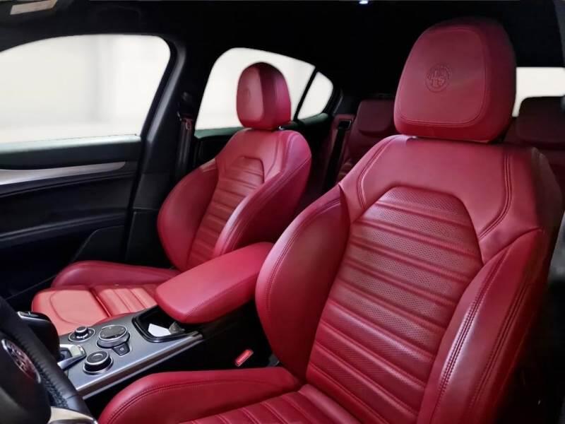 Alfa Romeo Stelvio SUV 2.2 TD 210 CV VELOCE AT8 Q4 - foto 11