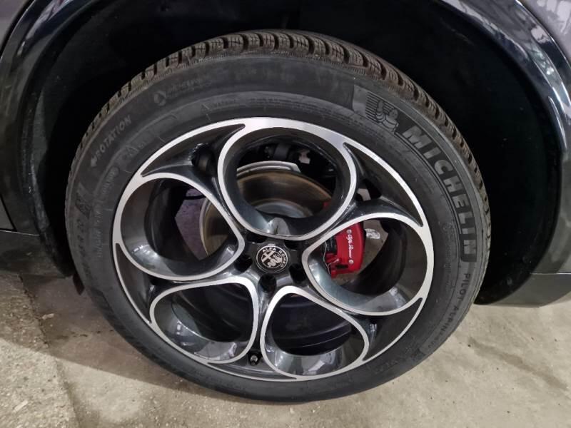 Alfa Romeo Stelvio SUV 2.2 TD 210 CV VELOCE AT8 Q4 - foto 19