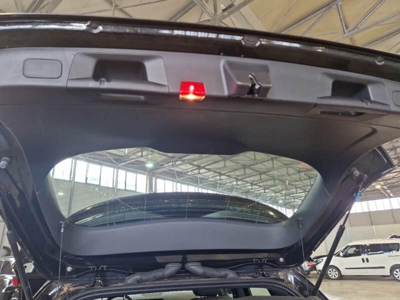 Mercedes GLA CROSSOVER 250 E PLUG-IN HYBRID AUTO SPORT - foto 89