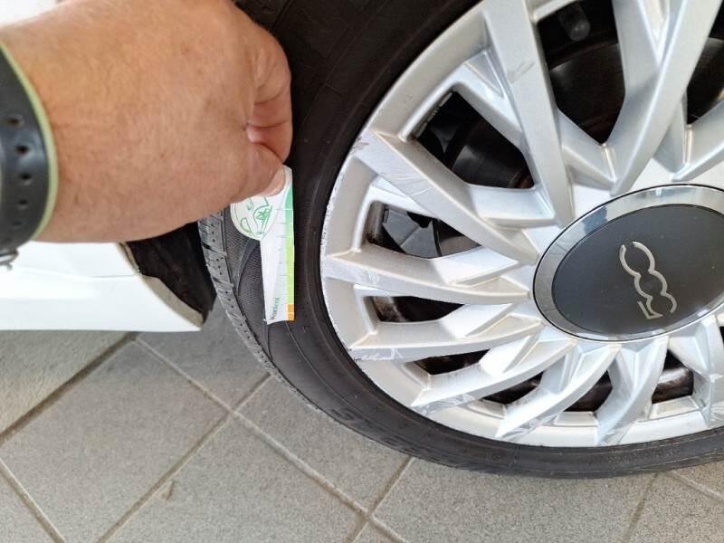 Fiat 500 BERLINA 1.0 70CV IBRIDO CULT - foto 46
