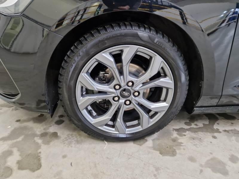 Ford Focus STATION WAGON 1.5 ECOBLUE 115CV STLINE AUTO SW - foto 19