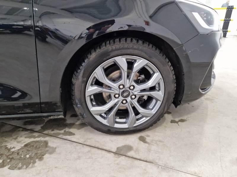 Ford Focus STATION WAGON 1.5 ECOBLUE 115CV STLINE AUTO SW - foto 38