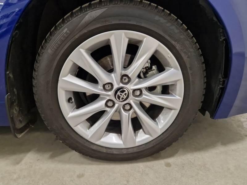 Toyota Corolla STATION WAGON TS 1.8 HYBRID ACTIVE MY23 - foto 17