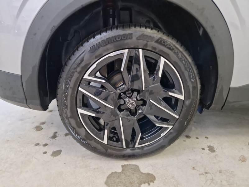 Peugeot 3008 SUV HYBRID 136 GT E-DCS 6 - foto 17