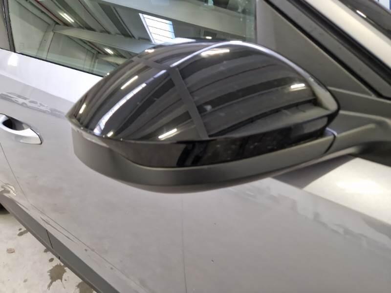 Peugeot 3008 SUV HYBRID 136 GT E-DCS 6 - foto 59