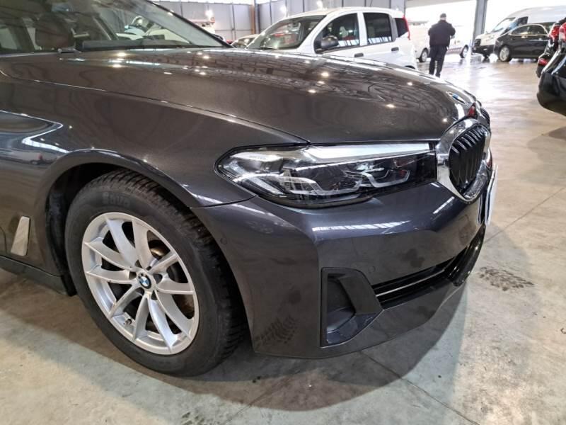 BMW Serie 5 STATION WAGON 518D BUSINESS TOURING - foto 27